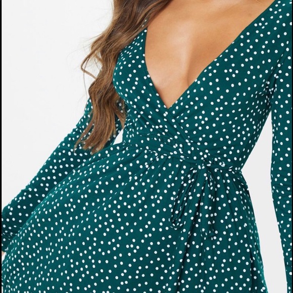 green polka dot long sleeve dress